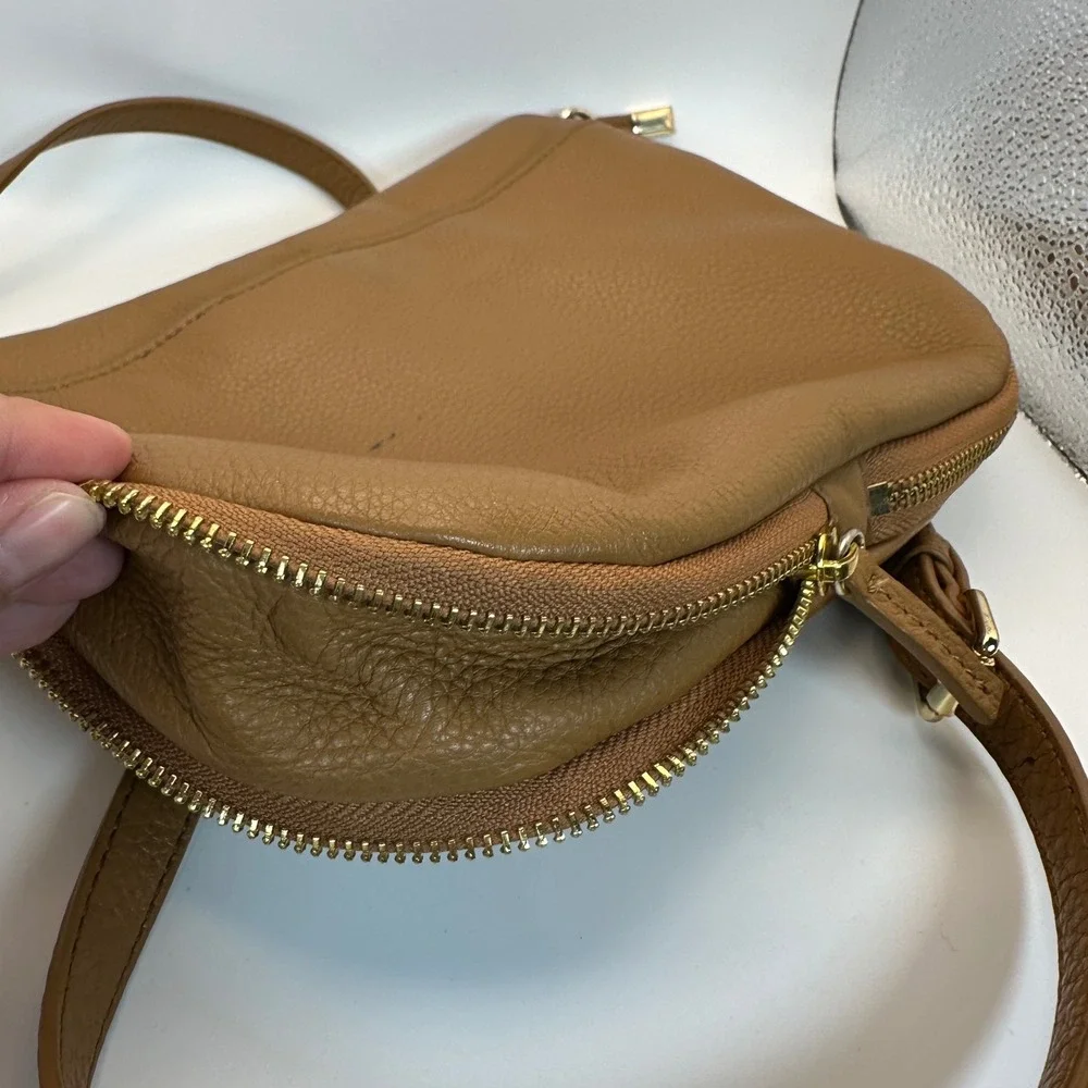 Vince Camuto Crossbody Bag Women Small Tan Leather Classic Minimalist Boho